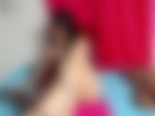 Live cam show with scarlett40 - Middle Aged on galaxygirlnitro.com