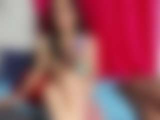 Live cam show with scarlett40 - Mature on CamClone