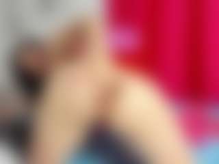 Live cam show with scarlett40 - Tease Mature on Camsoda