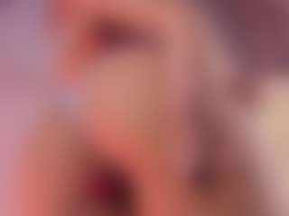 Live cam show with Sky Rose - BBW College on livesuperchat.net