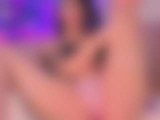 Live cam show with Sky Rose - Moaning on SxyPornLive