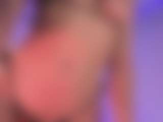 Live cam show with Sky Rose - Handjob on xxxlivecams.org