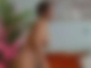 YourGoddessRoxana's Live Sex Cam Show