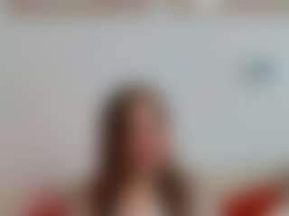 Live cam show with YourGoddessRoxana - Camel Toe on AdultVida.com