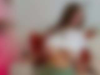 Live cam show with YourGoddessRoxana - Public on nudelive.tv