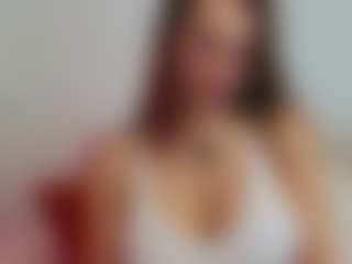 Live cam show with YourGoddessRoxana - Twerk on liverealitysex.com