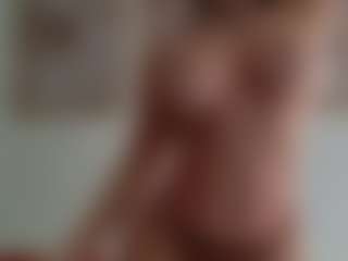 YourGoddessRoxana's Live Sex Cam Show