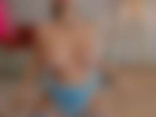 YourGoddessRoxana's Live Sex Cam Show