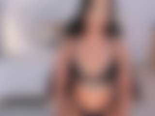 Live cam show with amelie-jhons - Ebony on sexylive.show | colombia
