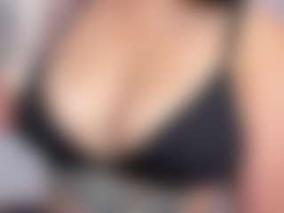 Live cam show with amelie-jhons - Ebony on Taboo Cams XXX