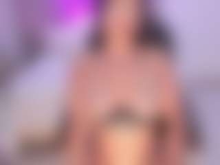Live cam show with amelie-jhons - Spank Ebony on Cam Slut