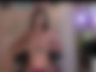 Live cam show with amelie-jhons - Ebony on Camsoda | colombia