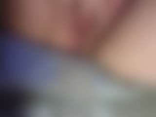 HugeClitGoonette MILF webcam performer live streaming
