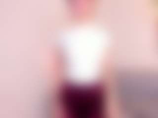 Live cam show with magic-rouse - Athletic on CamwithHer