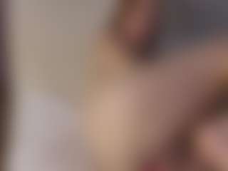 Live cam show with Mia Mermaid - College Teen (18+) on TeamSkeetLive