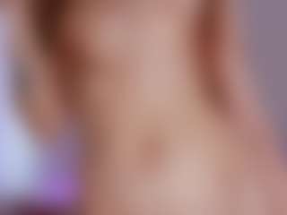 Live cam show with Mia Mermaid - Small Tits on Camsoda Late Night