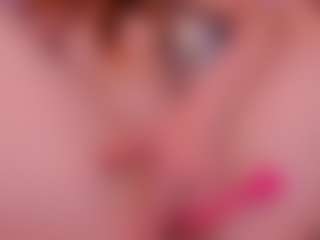 Live cam show with MiaGingerRose - Anal on Camsoda