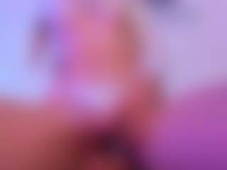 Live cam show with MiaGingerRose - Normal on xfollow cams
