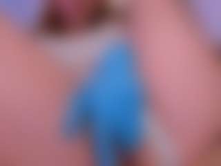 Live cam show with MiaGingerRose - Pov on Camsoda