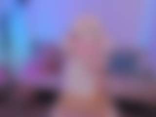 MiaGingerRose's Live Sex Cam Show