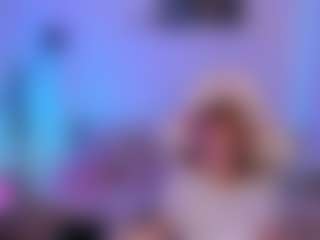 MiaGingerRose's Live Sex Cam Show