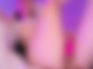 Live cam show with MollyHugs - Roleplay on Camsoda