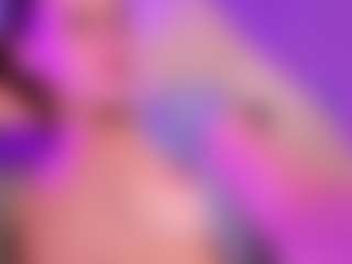 Live cam show with MollyHugs - Hairy Pussy on Camsoda