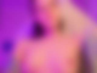 MollyHugs's Live Sex Cam Show