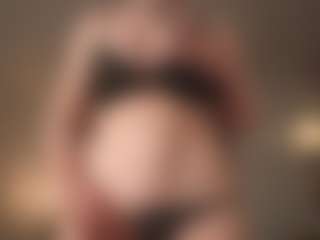 AkaneiroDemon's Live Sex Cam Show
