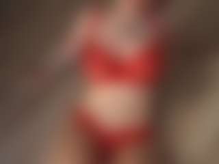 AkaneiroDemon MILF webcam performer live streaming