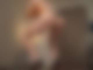 AkaneiroDemon's Live Sex Cam Show