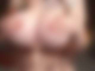 valeriaraw's Live Sex Cam Show
