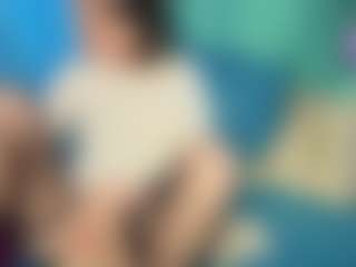 Live cam show with Anne - Green Eyes on livesexfox.com