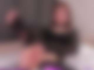 CaseyEmerald's Live Sex Cam Show