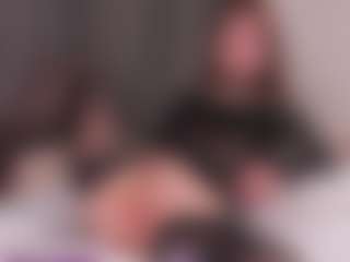 CaseyEmerald's Live Sex Cam Show