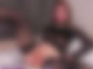 CaseyEmerald's Live Sex Cam Show