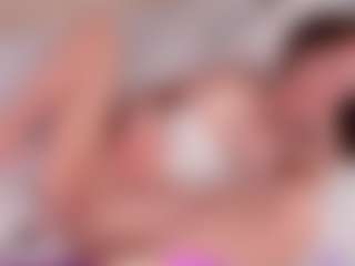 CaseyEmerald's Live Sex Cam Show