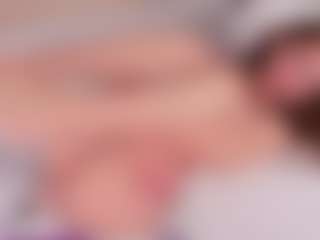 CaseyEmerald's Live Sex Cam Show
