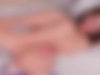 CaseyEmerald's Live Sex Cam Show