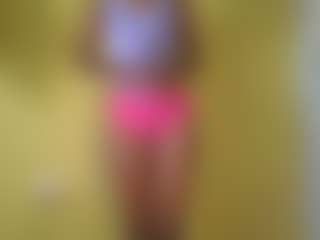 Live cam show with avrilhyn - Ebony on justonemore.cc | kenya