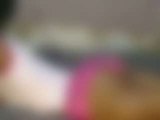 Live cam show with avrilhyn - Ebony on Hubzter Live | kenya