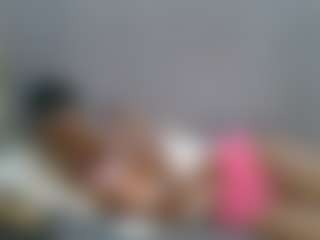Live cam show with avrilhyn - Ebony on Sex Cam Show | kenya