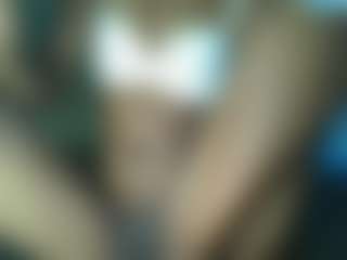 avrilhyn's Live Sex Cam Show