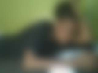 avrilhyn's Live Sex Cam Show
