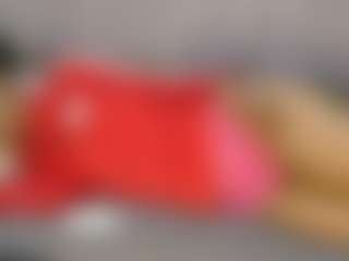 Live cam show with avrilhyn - Gape on PervPlay.com