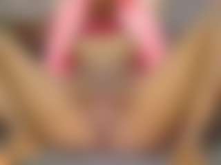 avrilhyn's Live Sex Cam Show