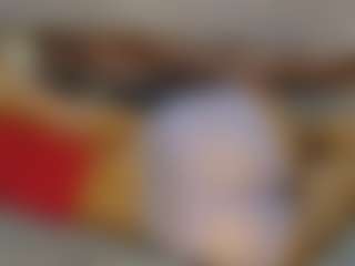 avrilhyn's Live Sex Cam Show