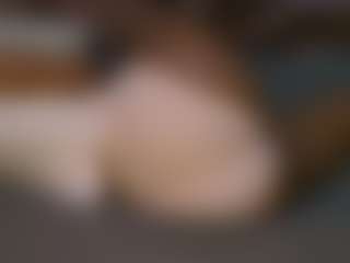 avrilhyn's Live Sex Cam Show