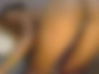 avrilhyn's Live Sex Cam Show