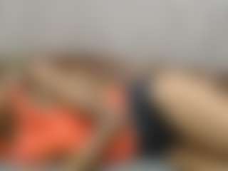 Live cam show with avrilhyn - Gape on Milfs Live
